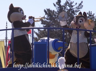 ���ʁA�����Ȃ邗